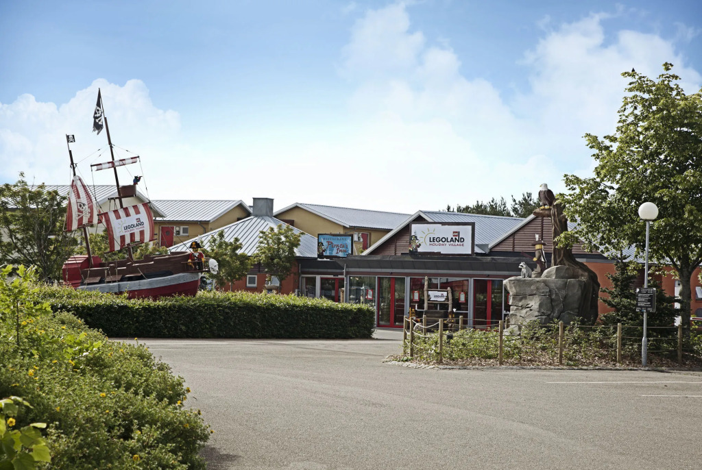 LEGOLAND NINJAGO Cabins