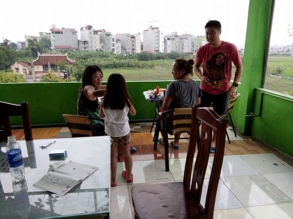 Family Transit Apartment