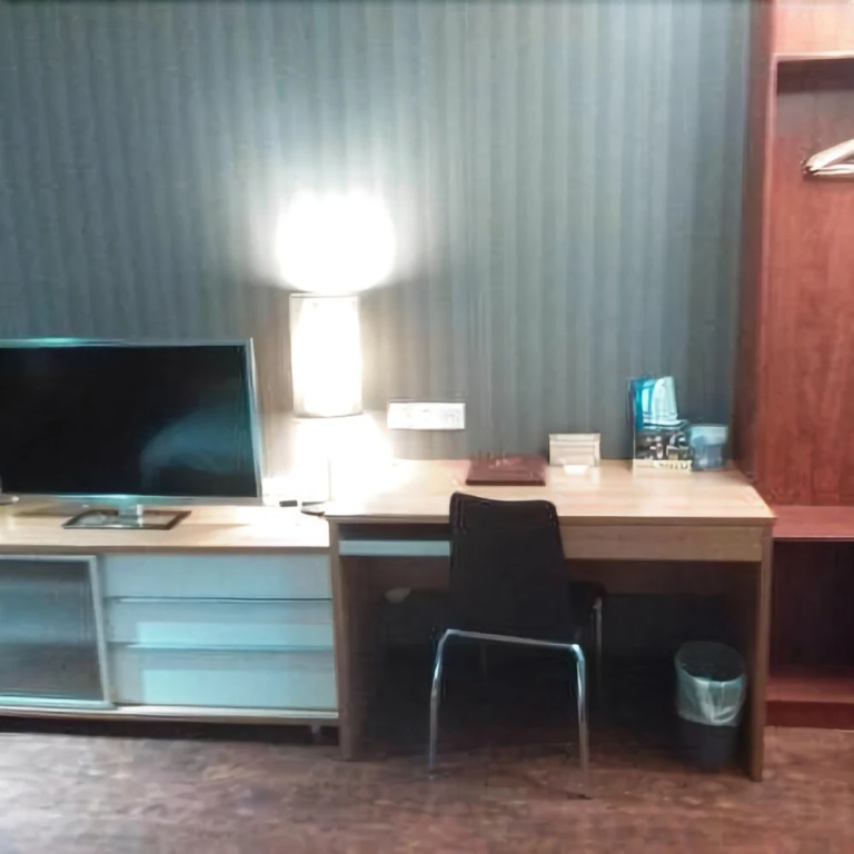 Yijia Holiday Hotel (Guangzhou Huadu Plaza subway station store)
