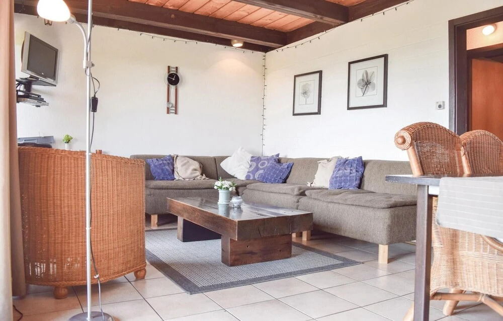 Pet Friendly Home In Bischofsheim