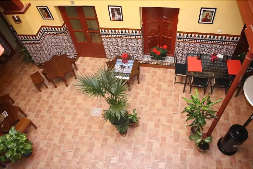 Vivians Guest House Auto Check-in