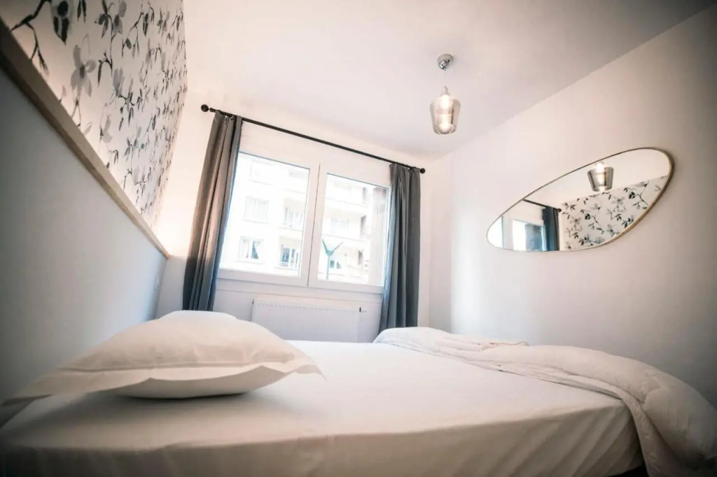 Le MAJESTIC **** : Luxury T2 plein centre / v-rent
