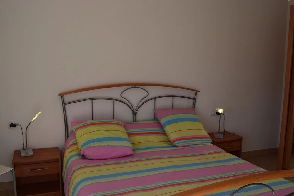 306-magnífica Casa con Piscina y Amarre