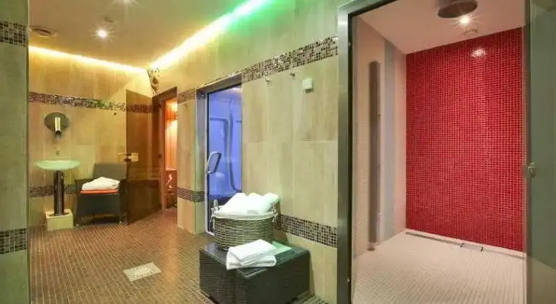 Hôtel Kyriad Design Enzo Thionville