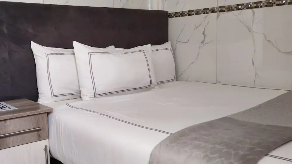 Olu Guest Lodge