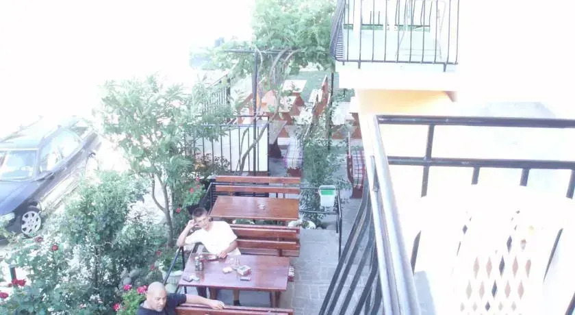 Vasima Hotel