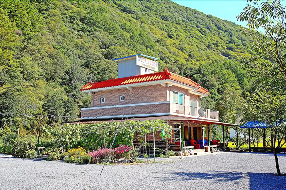 Gwangcheon Minbak Auto Camping Place