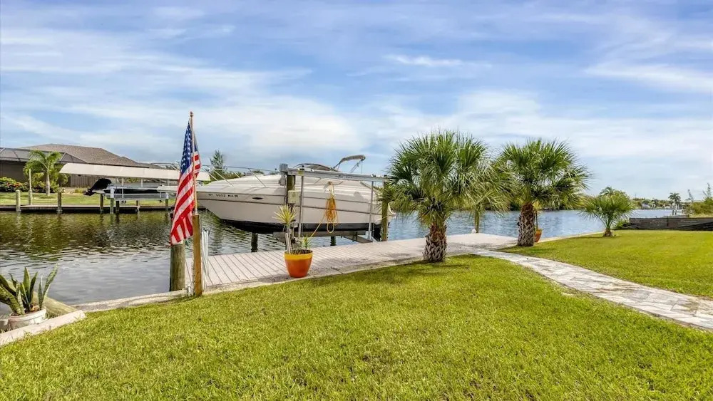 South Gulf Cove 3 Bedroom Canal Pool Home 3 Home