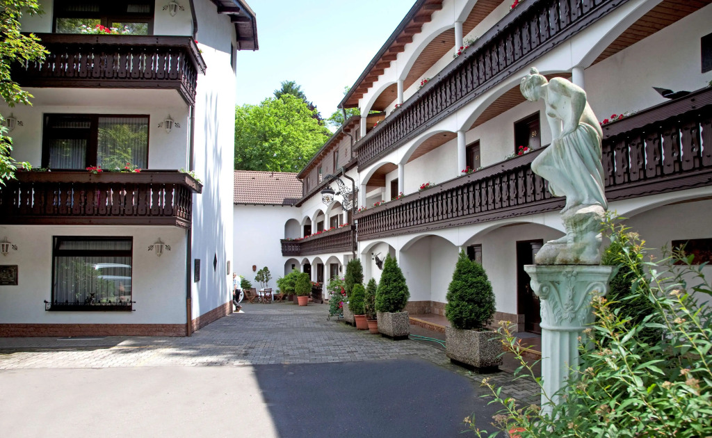 Hotel-Restaurant Barbarossahof