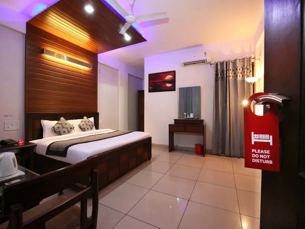 OYO 1732 Hotel The days Inn