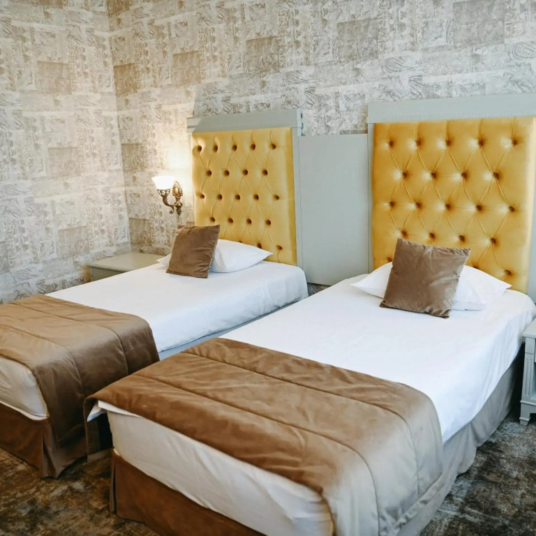 Hotel La Castel Iasi