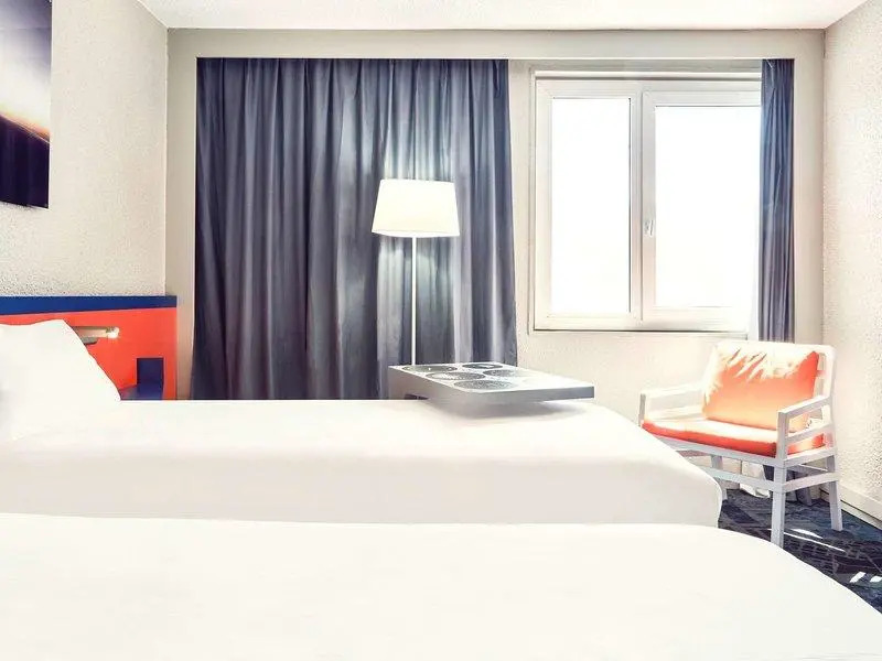 Novotel A