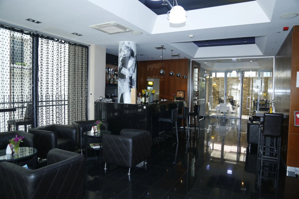 Dolce International Hotel