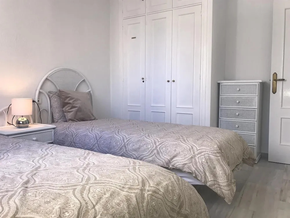 Great Villa Near Beach and Marbella