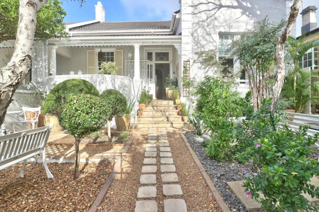 Parker Cottage Guesthouse