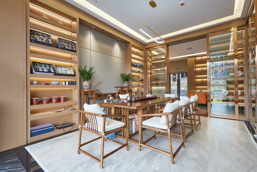 Vienna Classic Hotel (Chenzhou Xiangnan College)