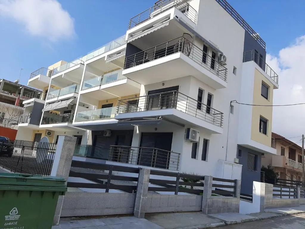 Villa Leonids 2