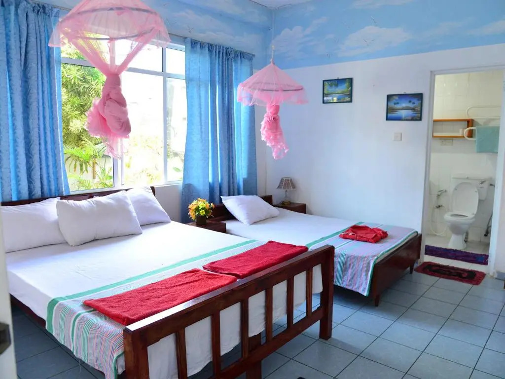 Happy Tuna Guesthouse