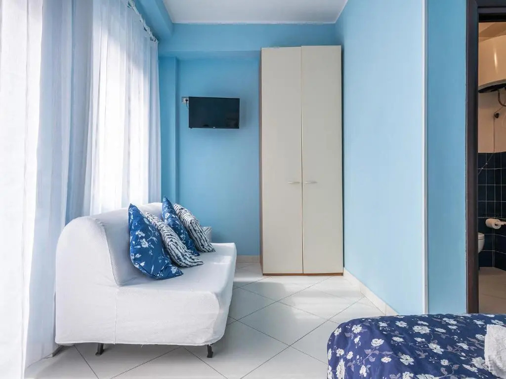 Thanit Rooms