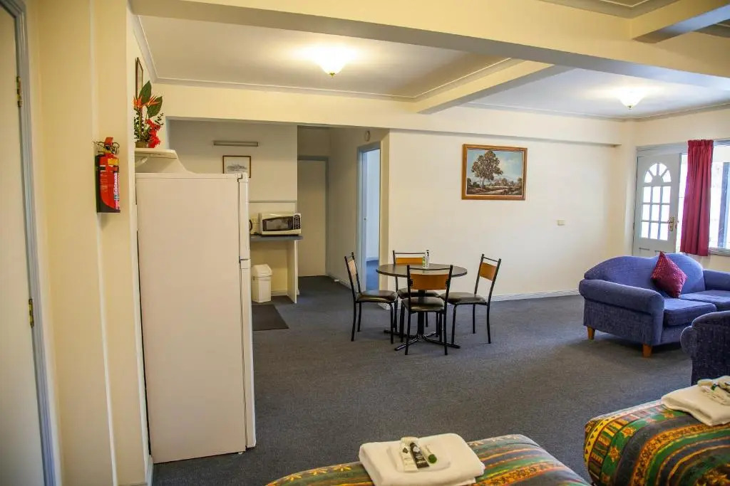 Cherry Lane Apartments