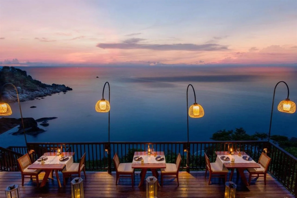 Silavadee Pool Spa Resort - SHA Extra Plus