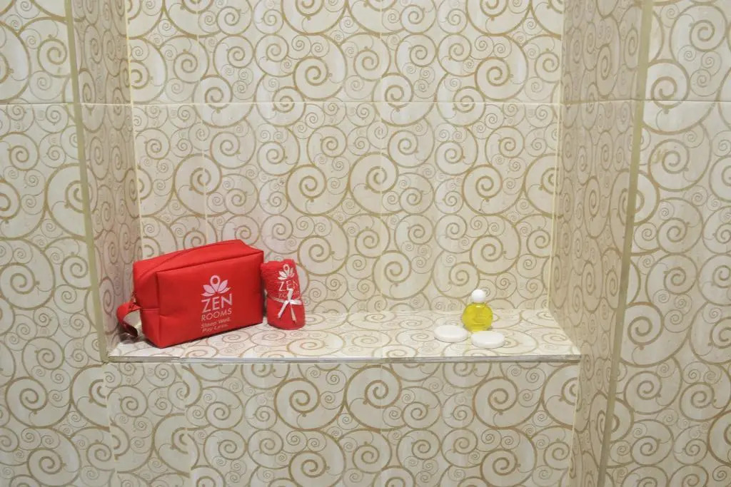 ZEN Rooms Kalimas KH Mas Mansyur