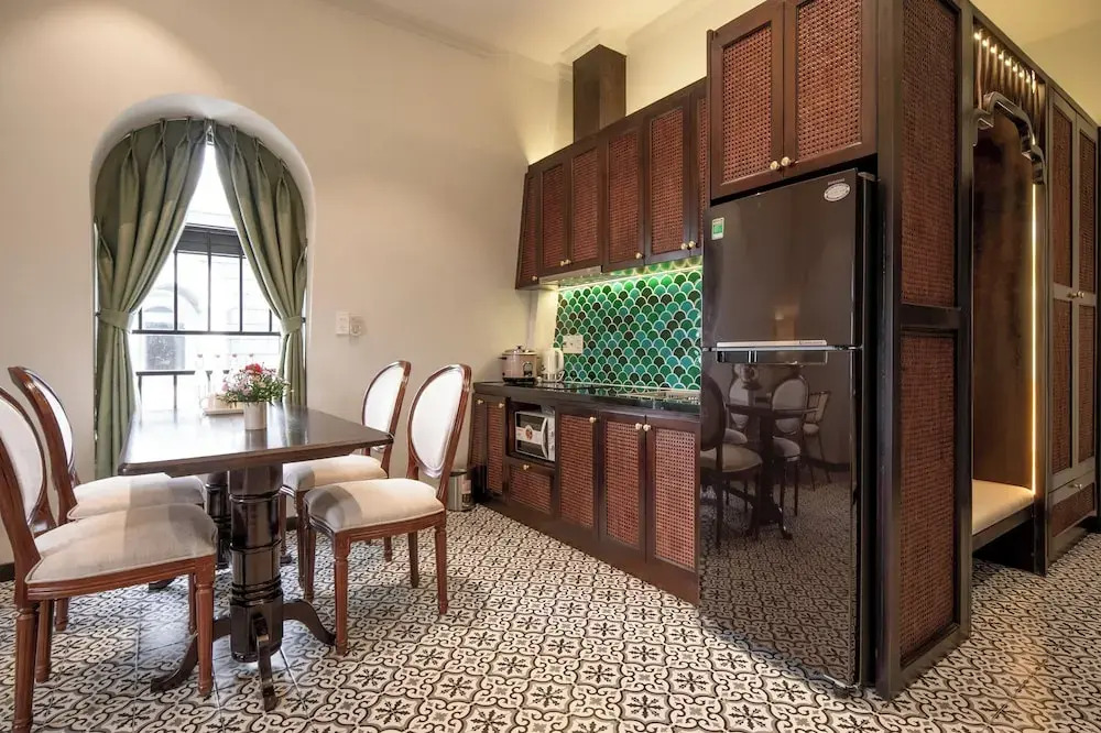 JULIEs HOUSE - A LUXURY APARTMENT IN HUE