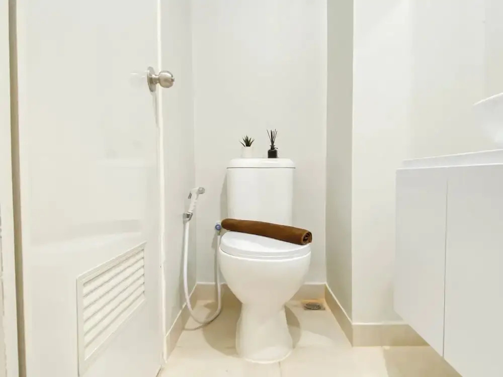 Basic Studio At Newville Lippo Cikarang Apartment