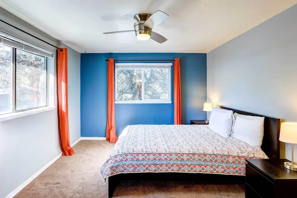 Pet-friendly Bend Home ~ 2 Mi to Downtown