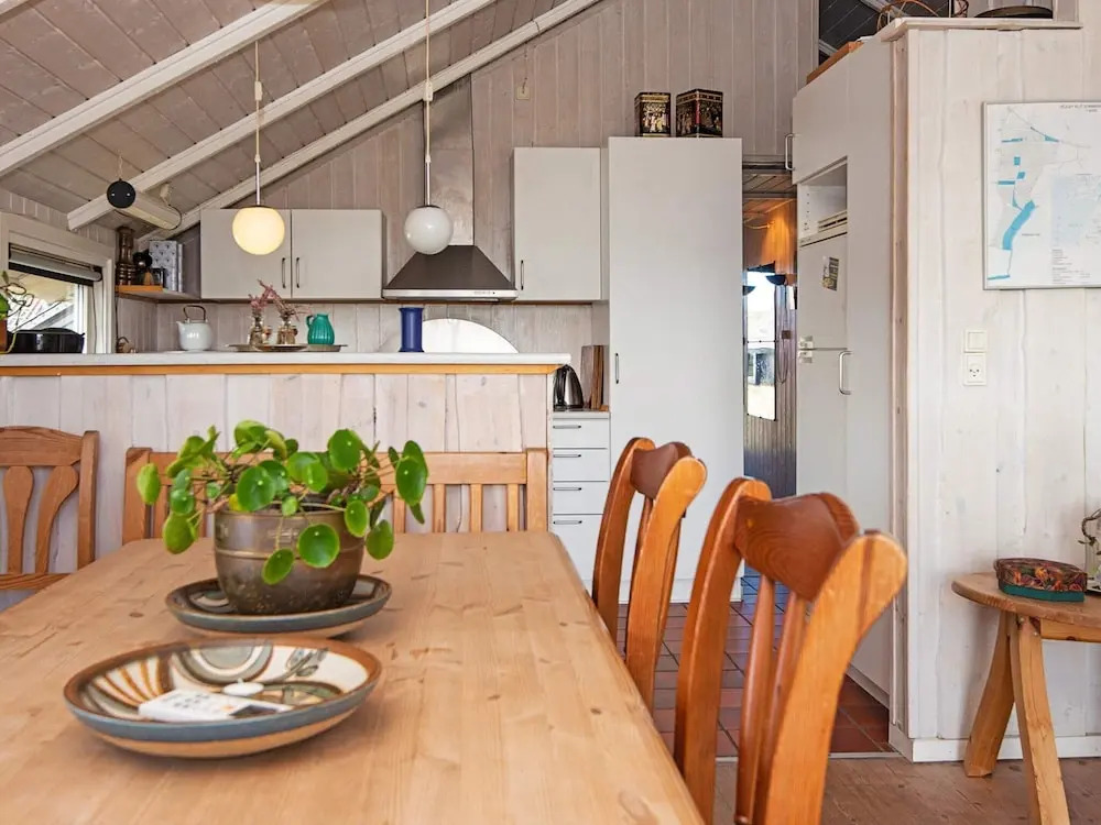 6 person holiday home in Harboøre