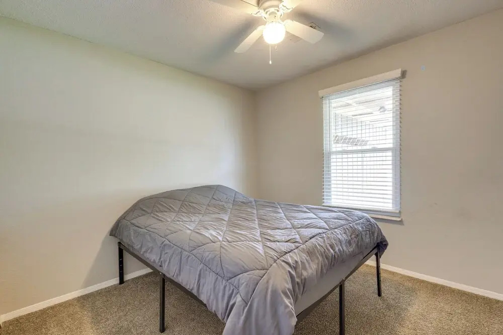 12 Mi to St Louis: Pet-friendly Metro East Home