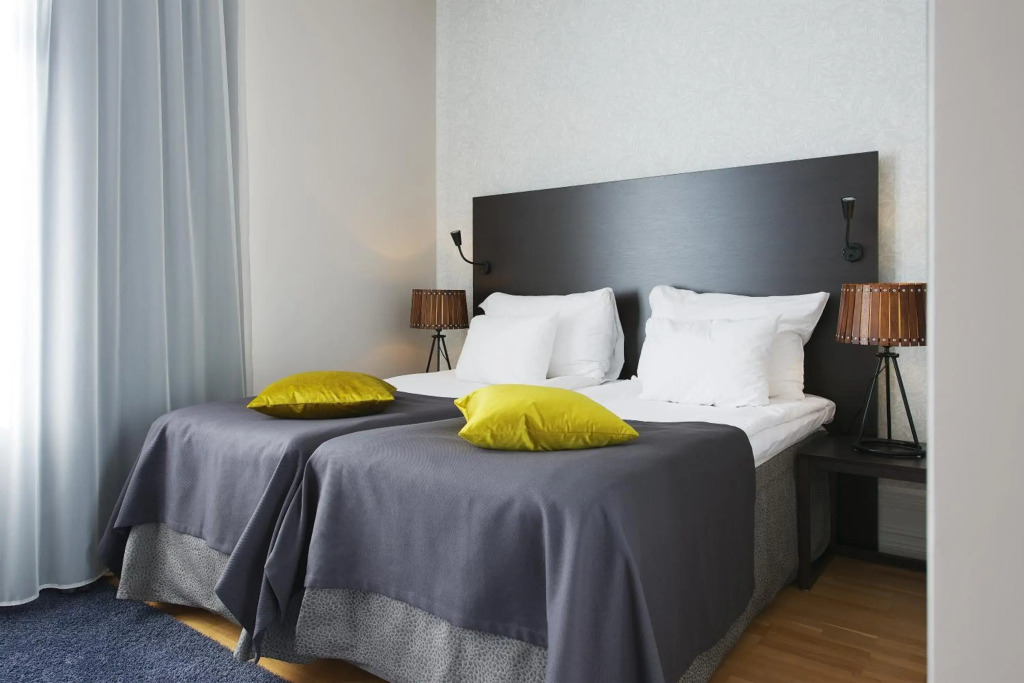 Clarion Collection Hotel Plaza
