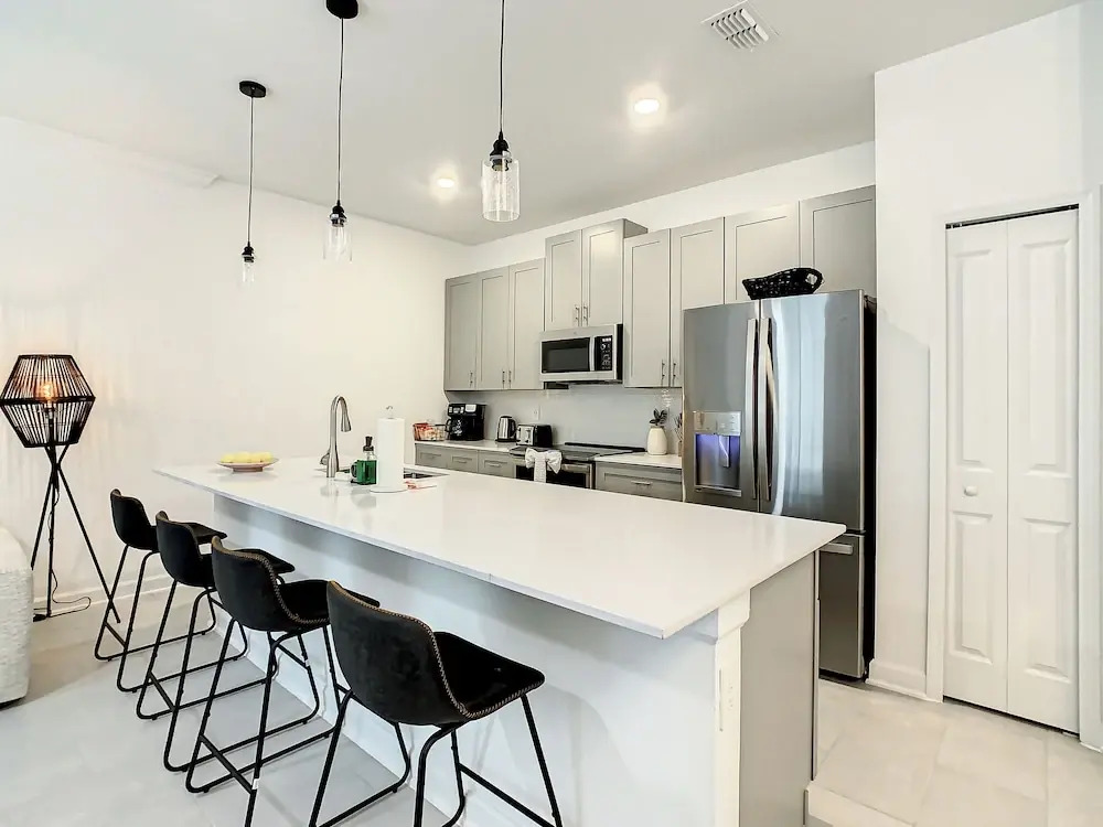 Sophisticated Living at Storey Lake