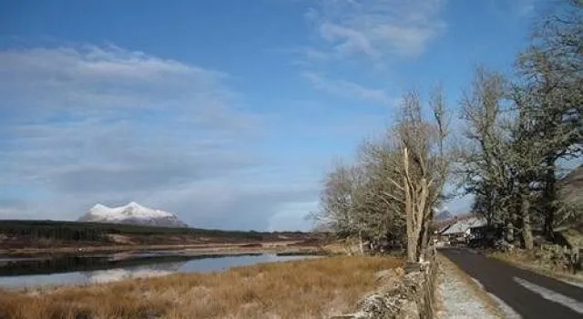 Altnacealgach Motel