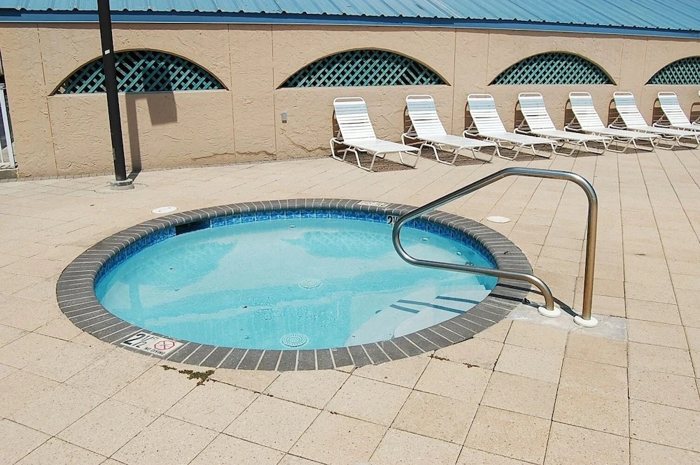 Surfside Shores 2502 condo