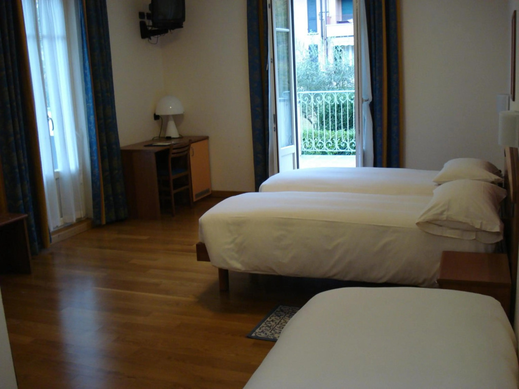 Hotel Lario