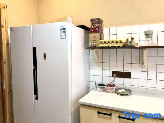 Yinianqi Oxygen Homestay (Domain Shop)