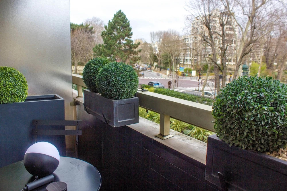 Modern Studio at 5 Mins From Paris