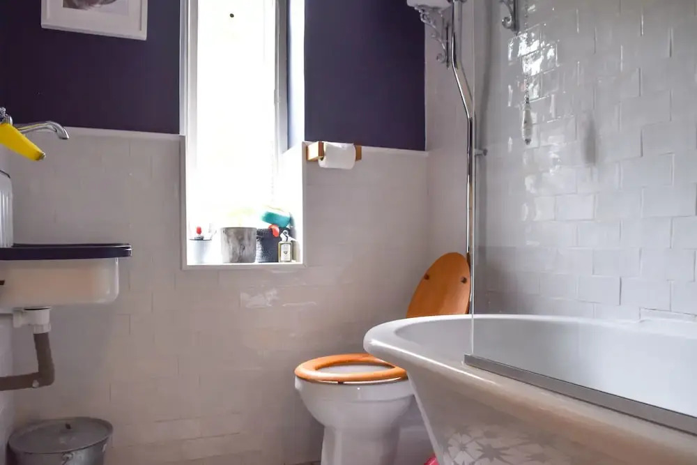Stylish 1 Bedroom Flat With A Beautiful Garden