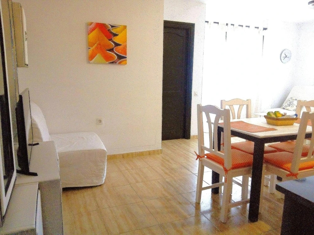 Apartment With one Bedroom in Corralejo, With Balcony and Wifi - Near the Beach