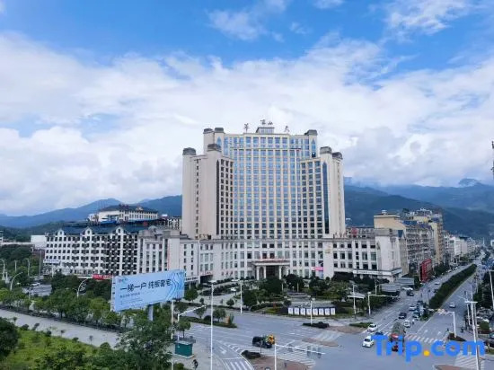 Hong Ji Hua Tian Hotel