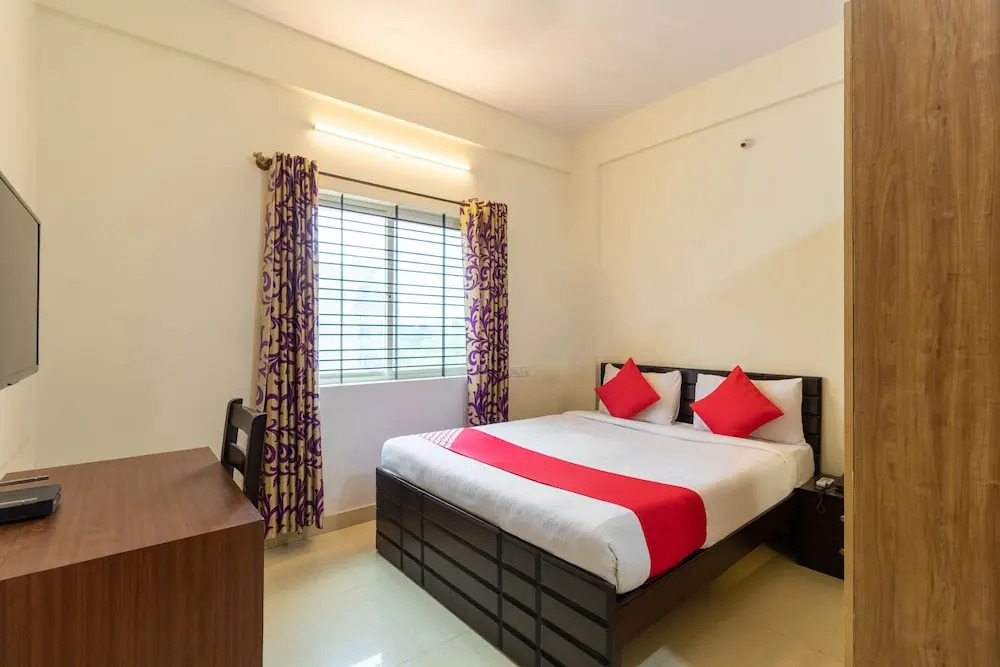 OYO 46668 Hotel Bliss