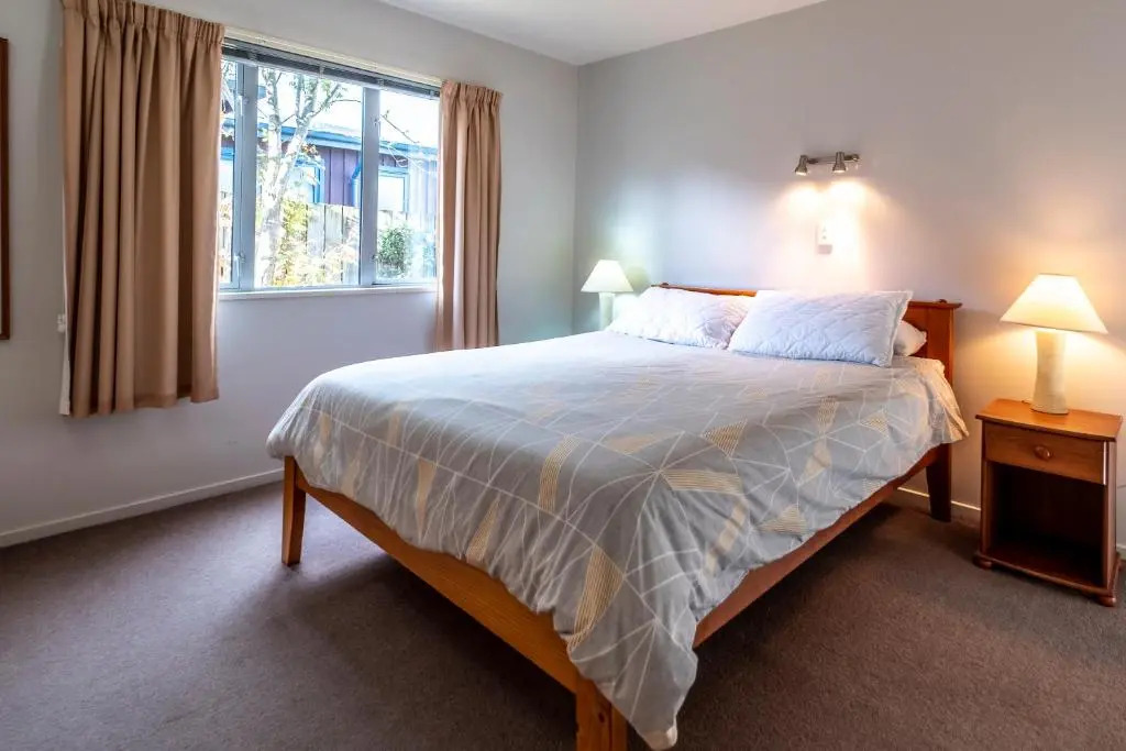 22 Tarndale Place
