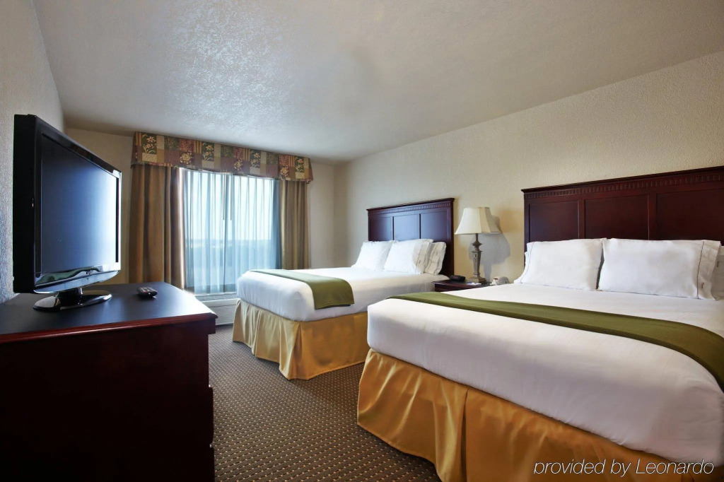 Holiday Inn Express & Suites Hearne by IHG