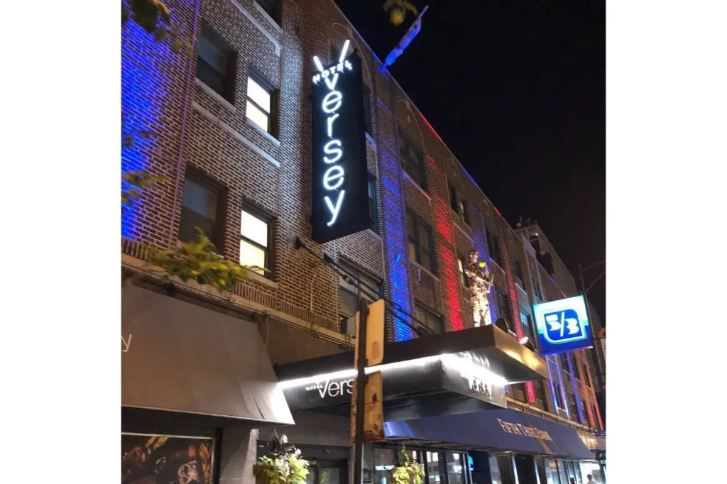 Hotel Versey Chicago Lincoln Park