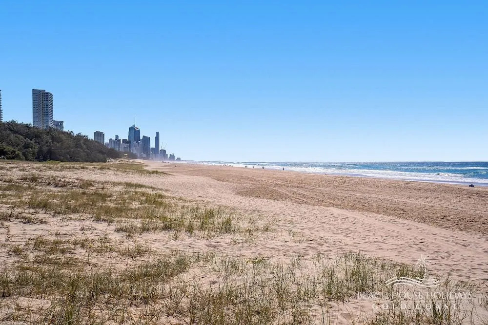 True Beachfront Family Holiday Home
