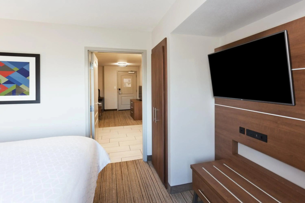 Holiday Inn Express Rome-East by IHG
