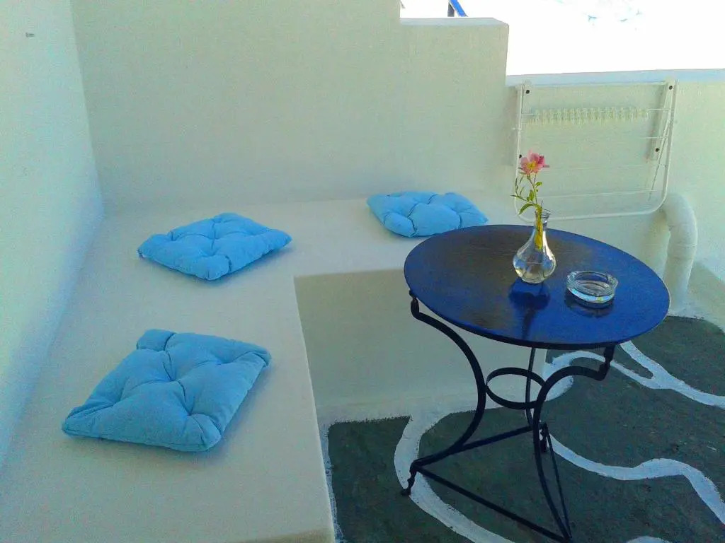 Georgia Rooms Milos