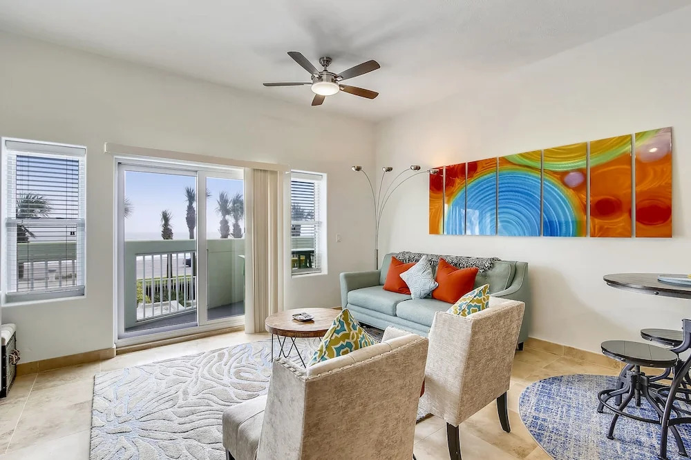 Ocean Grove 301-greta House 3 Bedrooms 2 Bathrooms Apts