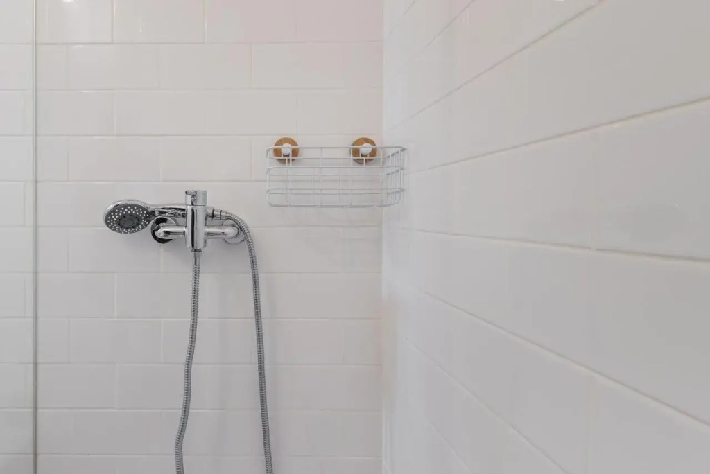 GuestReady - Ladder Mezz